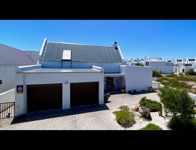3 BEDROOM HOUSE FOR SALE IN DWARSKERSBOS